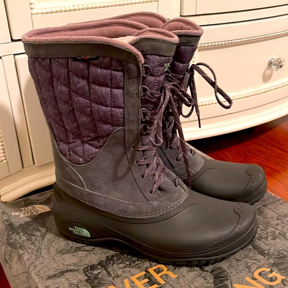 North Face Womens Thermoball Utility 